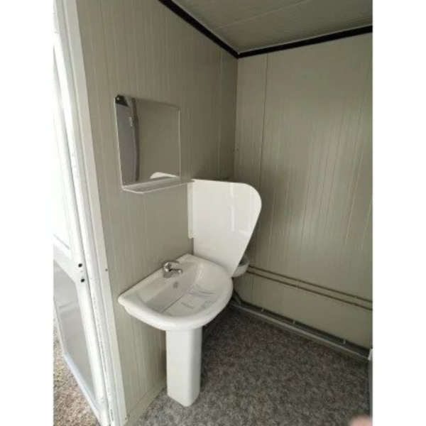 unité sanitaire2 SDU Unité sanitaire SDU avec WC, douche, lavabo et urinoir