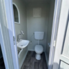 Conteneur de toilettes double 2,20 × 1,30 m avec 2 WC Conteneur de toilettes double 2,20 × 1,30 m avec 2 WC