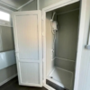 conteneur douche 6 personnes9 Conteneur de douche 6 places neuf 2,40 × 6,00 m avec lavabos
